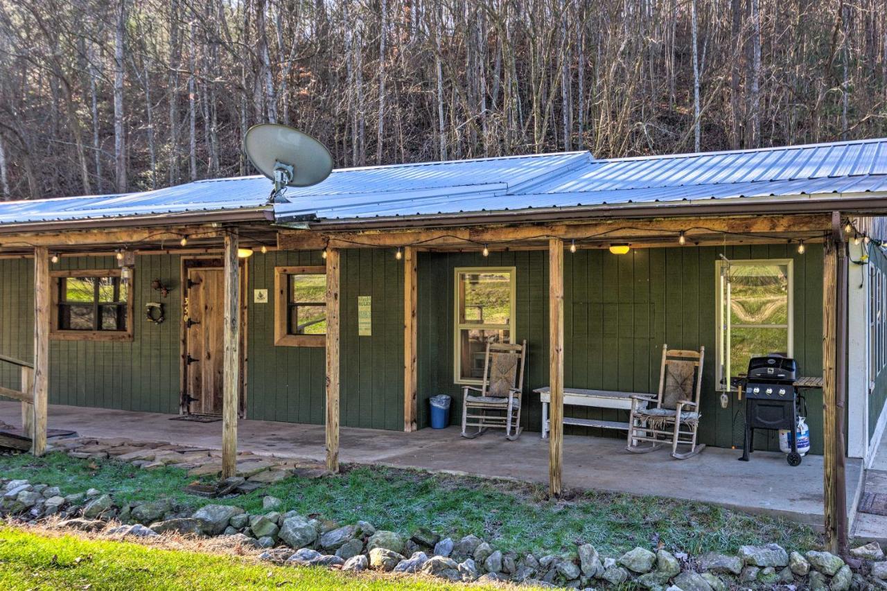 Pet-Friendly Blue Ridge, Cherokee Forest Retreat! Greeneville ภายนอก รูปภาพ